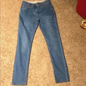 Girls light wash Boden skinny jeans